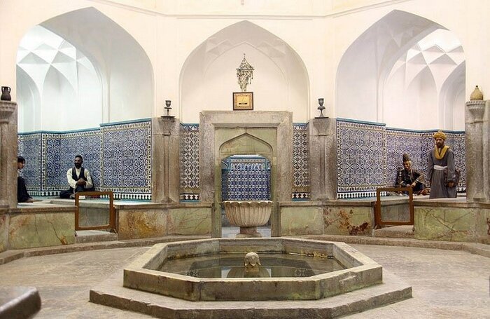مسجد و حمام گنجعلی خان